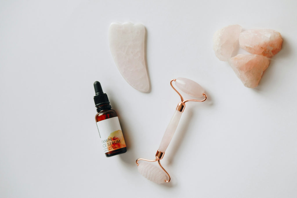 The Ultimate Guide: How To Use The Gua Sha Tool